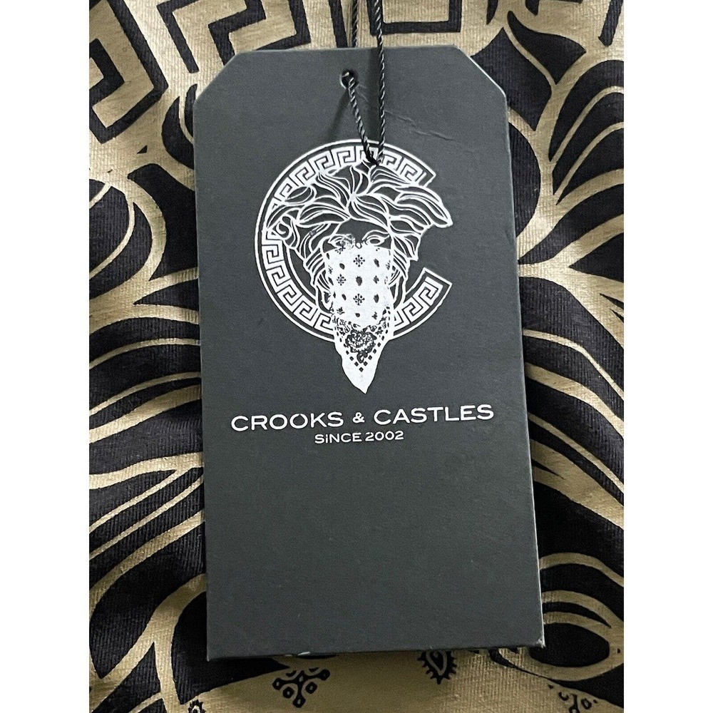 Crooks & Castles Men's Greco Bandusa Tee T-Shirt Size M Black Gold Metallic - Picture 6 of 10